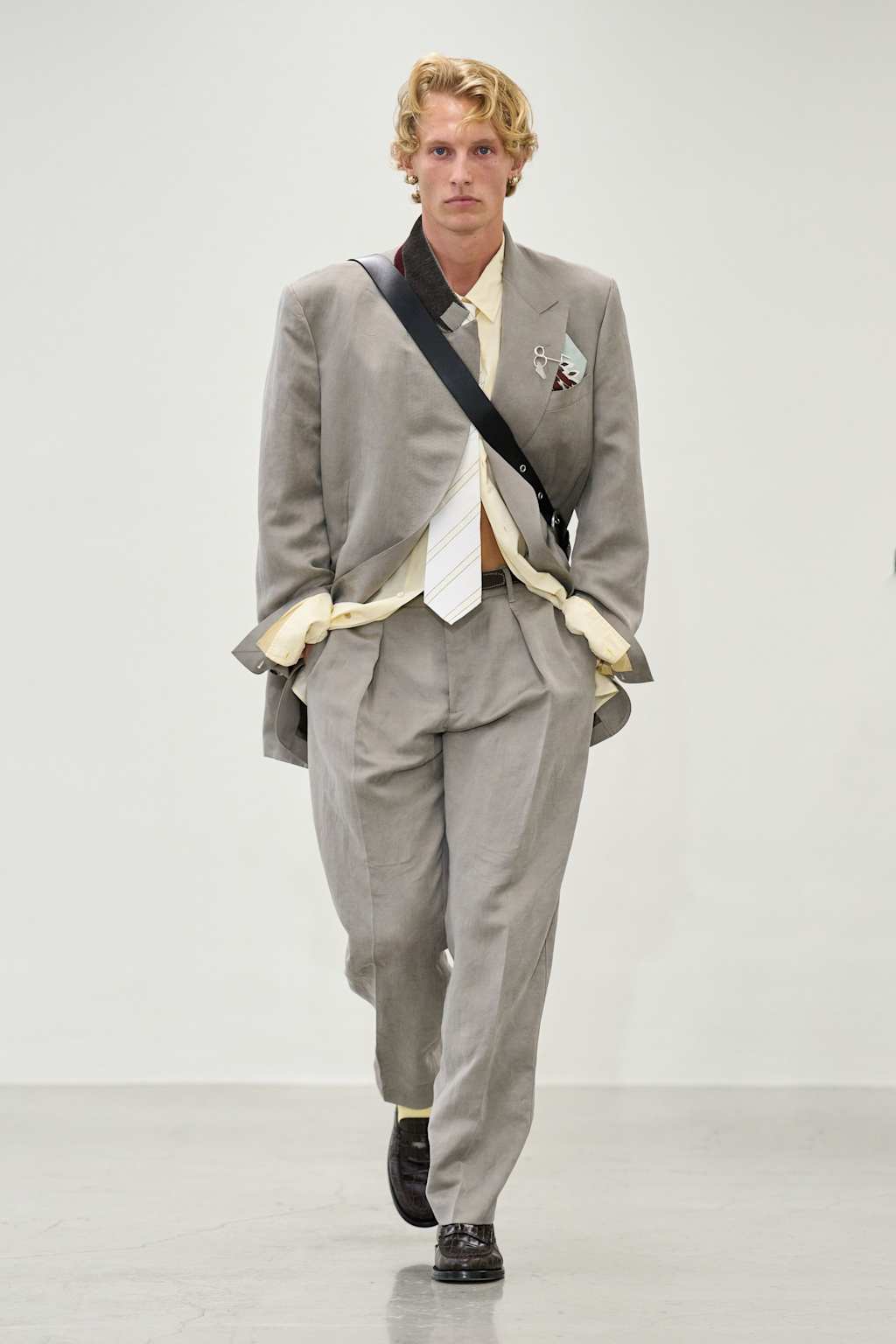 La colección "Suits in Unsuitable Situations" de Paul Smith primavera-verano 2027 1
