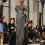 Schiaparelli conquista París con un retrofuturismo que hipnotiza